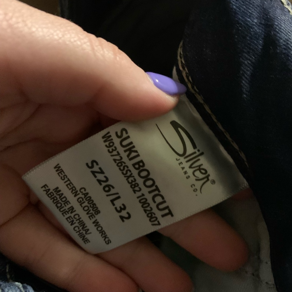 Silver Jeans - Picture 3 of 10